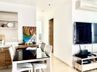 À vendre 2 chambres condo à Phra Khanong, Bangkok