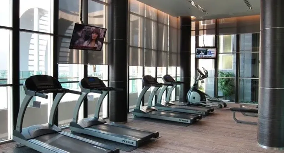 For sale 2 ベッドルーム condo in Phra Khanong, Bangkok