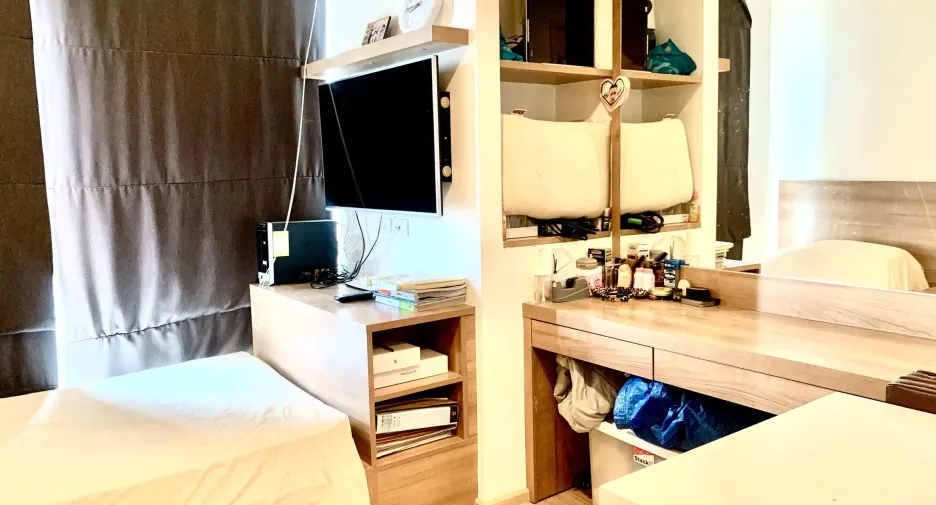 For sale 2 ベッドルーム condo in Phra Khanong, Bangkok