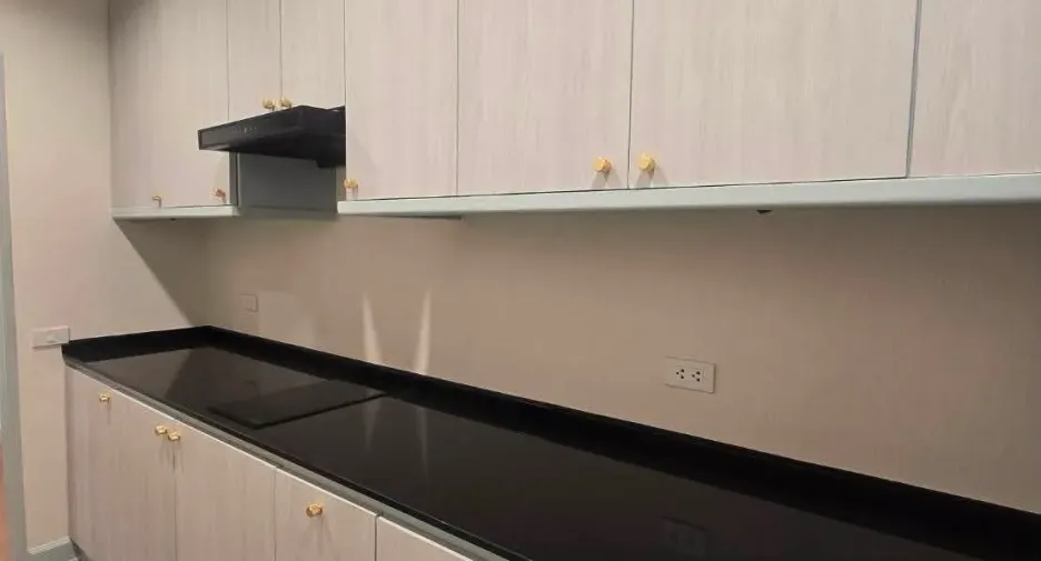 For rent 1 bed condo in Khlong San, Bangkok