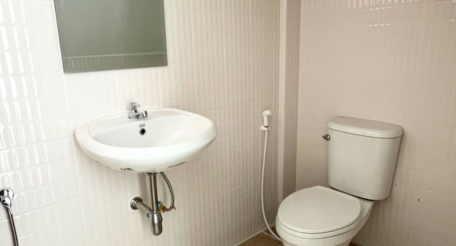 Reihenhaus zum Kauf mit 4 Zimmer in Mueang Samut Prakan, Samut Prakan