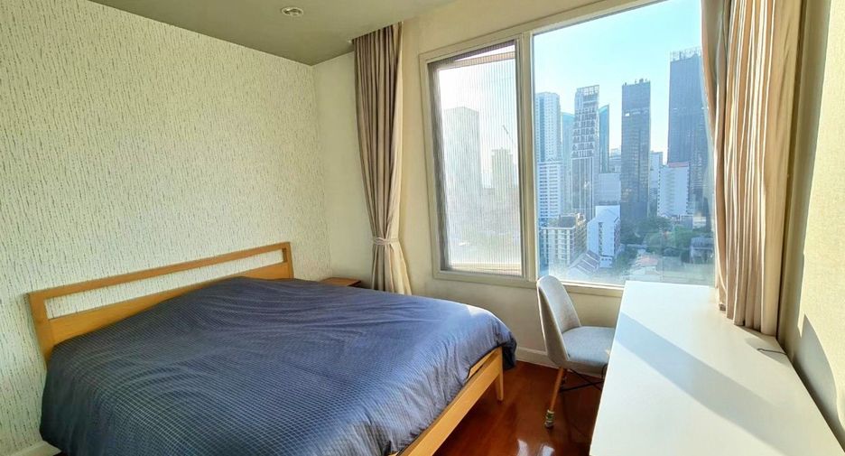 For sale and for rent 2 bedrooms condo in Watthana, Bangkok
