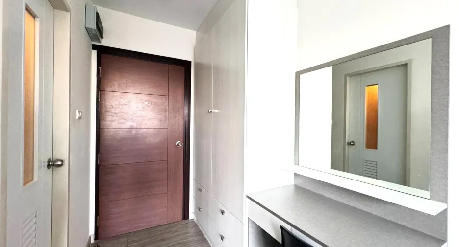 For sale studio condo in Din Daeng, Bangkok