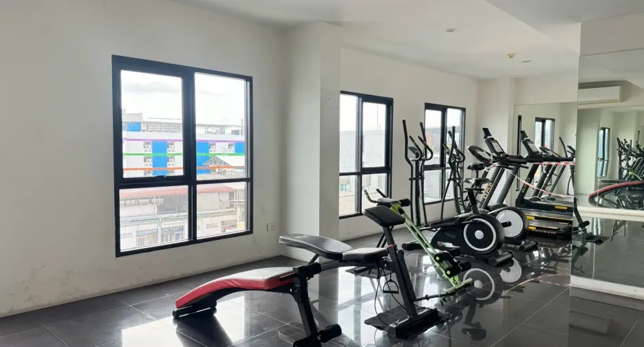 For sale studio condo in Din Daeng, Bangkok