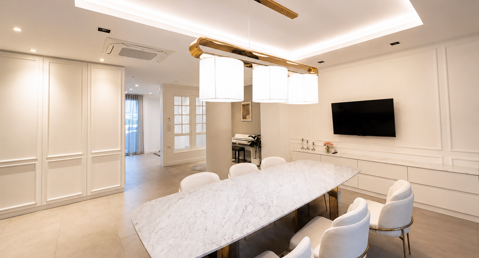 Casa adosada en venta de 3 habitaciones en Yan Nawa, Bangkok