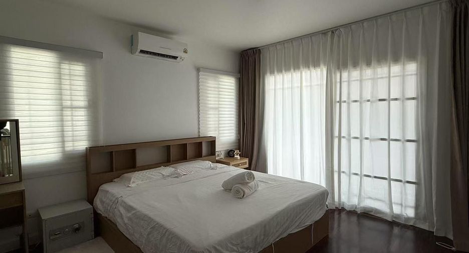 For rent 3 bedrooms house in Mueang Phuket, Phuket