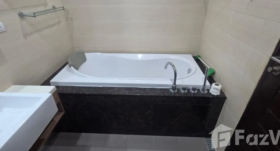 For rent 2 bedrooms condo in Kathu, Phuket