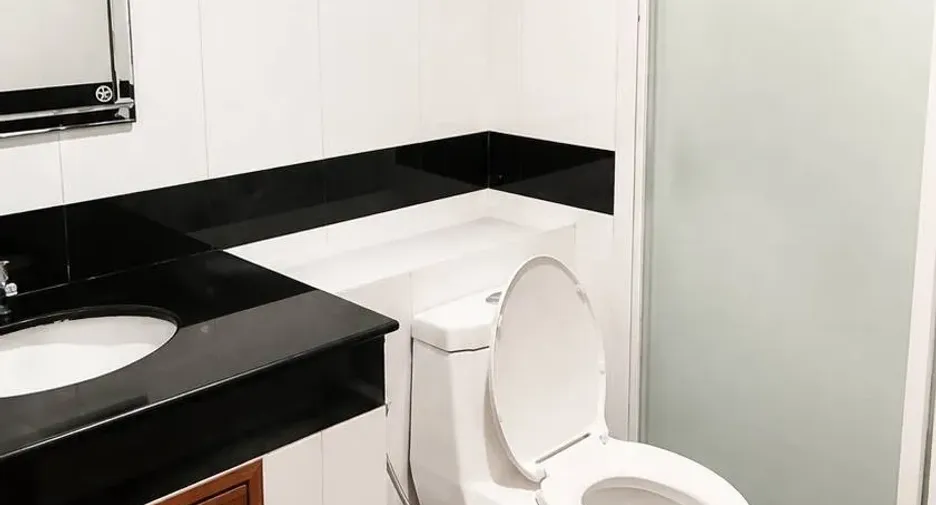 For sale 2 ベッドルーム condo in Cha Am, Phetchaburi