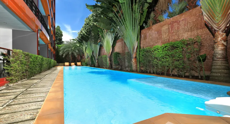 À vendre et à louer 2 chambres condo à Mueang Phuket, Phuket