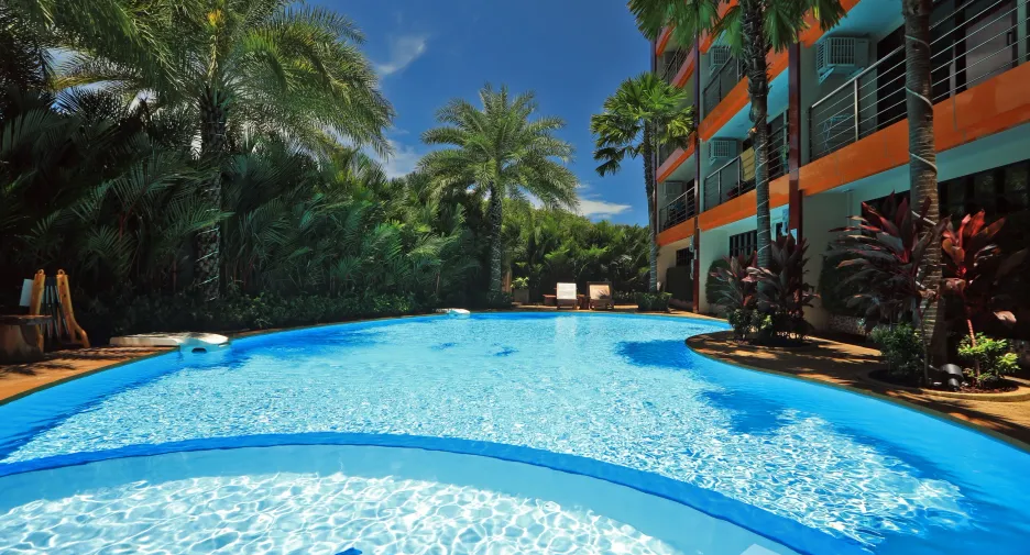 À vendre et à louer 2 chambres condo à Mueang Phuket, Phuket
