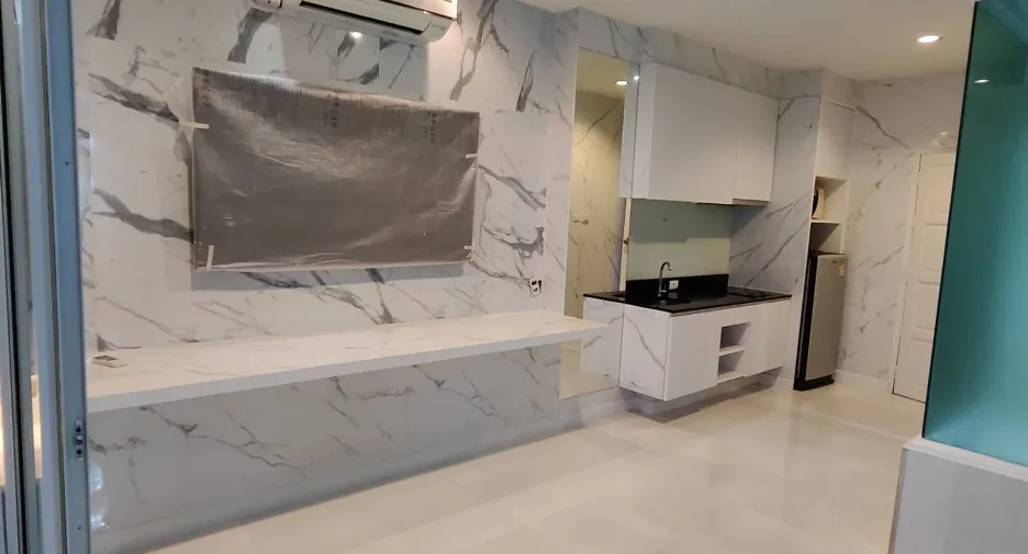 For rent 1 bed condo in Bang Lamung, Chonburi