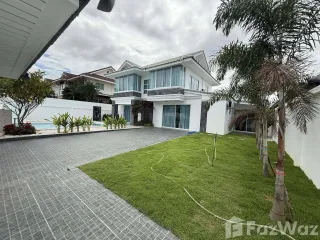 Villa en venta de 5 habitaciones en Bang Lamung, Chonburi