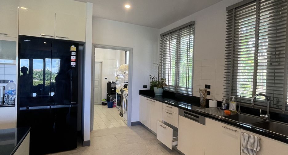For rent 5 ベッドルーム villa in Thalang, Phuket