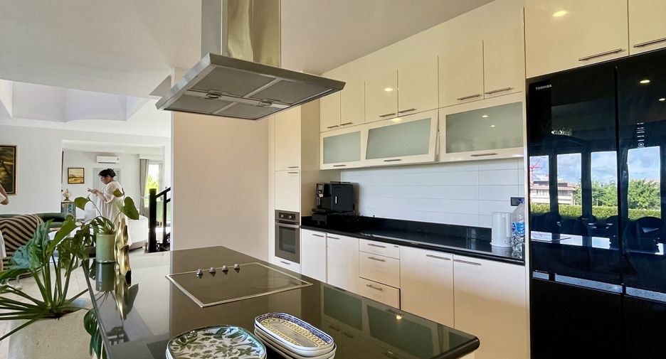 For rent 5 ベッドルーム villa in Thalang, Phuket