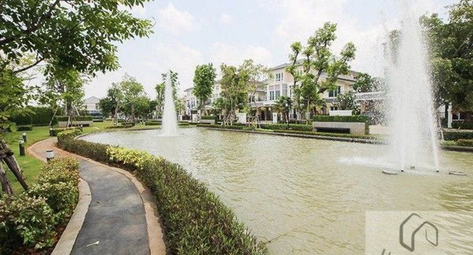 Haus zur Miete mit 5 Zimmer in Bang Bon, Bangkok