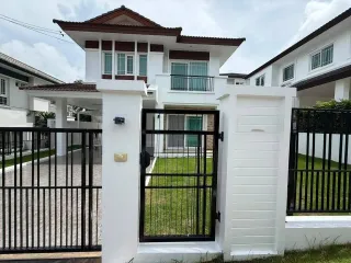 For rent 3 bedrooms house in Mueang Phuket, Phuket