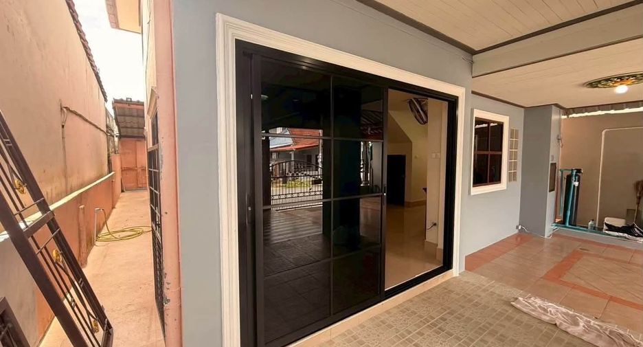 For rent 3 bedrooms house in Mueang Phuket, Phuket