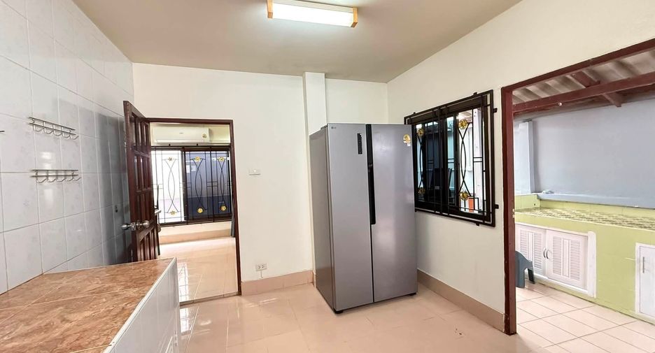 For rent 3 bedrooms house in Mueang Phuket, Phuket