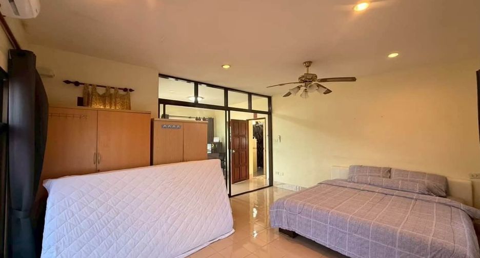 For rent 3 bedrooms house in Mueang Phuket, Phuket