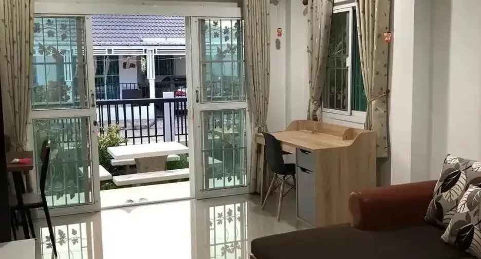 For rent 2 bedrooms house in San Kamphaeng, Chiang Mai