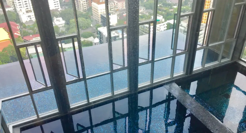 For sale 1 bed condo in Khlong Toei, Bangkok
