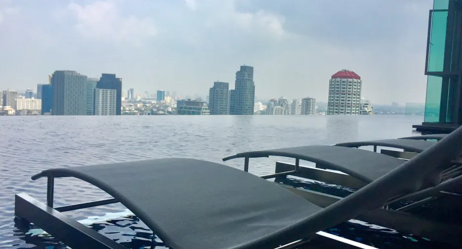 For sale 1 bed condo in Khlong Toei, Bangkok