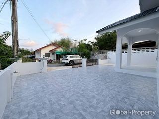 À vendre 2 chambres maison à Sattahip, Chonburi