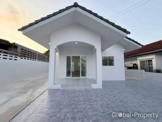 À vendre 2 chambres maison à Sattahip, Chonburi