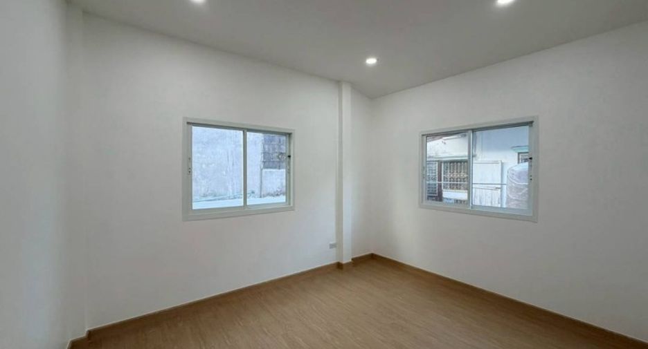Haus zum Kauf mit 2 Zimmer in Sattahip, Pattaya