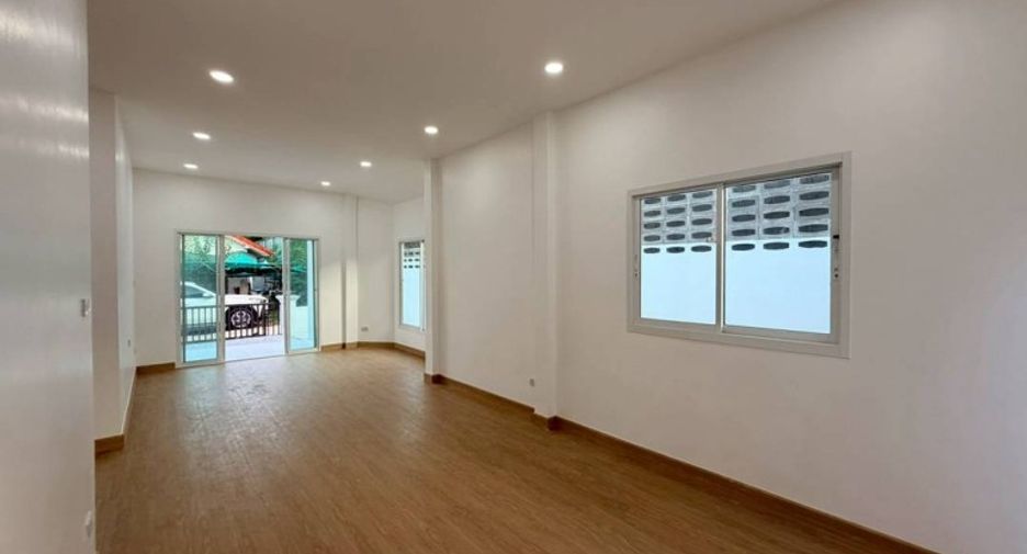 Haus zum Kauf mit 2 Zimmer in Sattahip, Pattaya