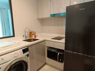 À louer et à vendre 1 chambre condo à Pathum Wan, Bangkok