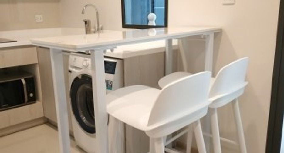 For rent and for sale 1 bed condo in Pathum Wan, Bangkok