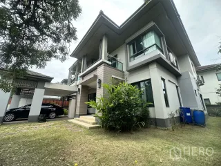 For sale 5 bedrooms house in Pak Kret, Nonthaburi