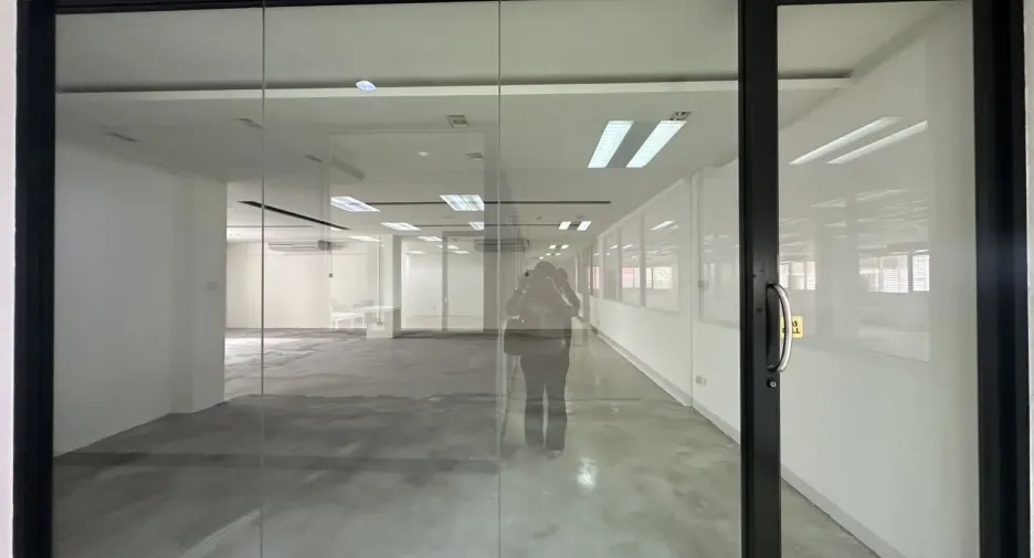 For rent office in Pathum Wan, Bangkok