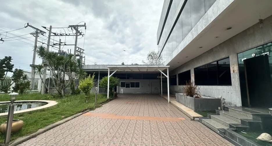 For sale warehouse in Bang Bua Thong, Nonthaburi
