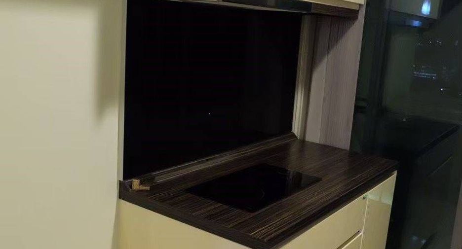 For sale 1 Beds condo in Phra Khanong, Bangkok