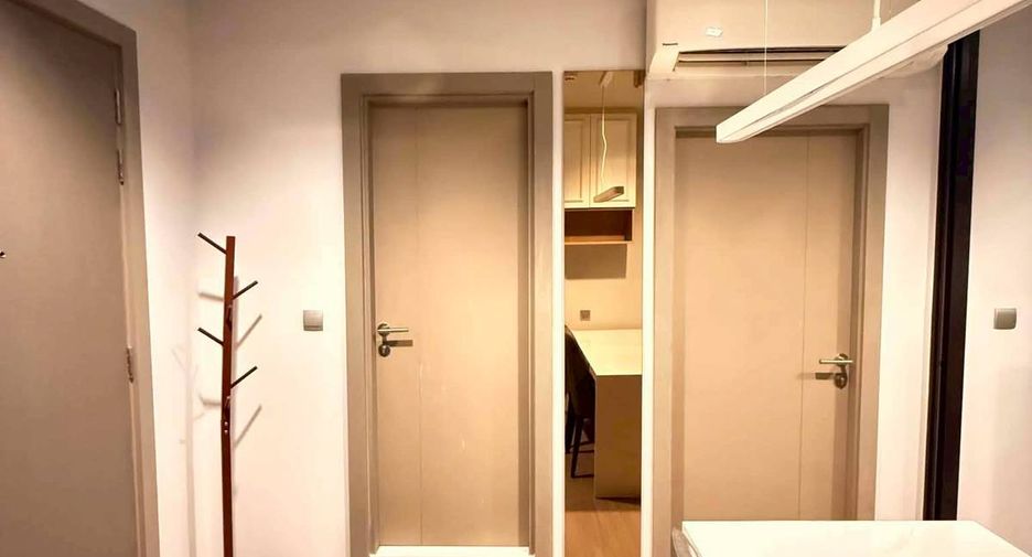 For sale 1 bed condo in Huai Khwang, Bangkok