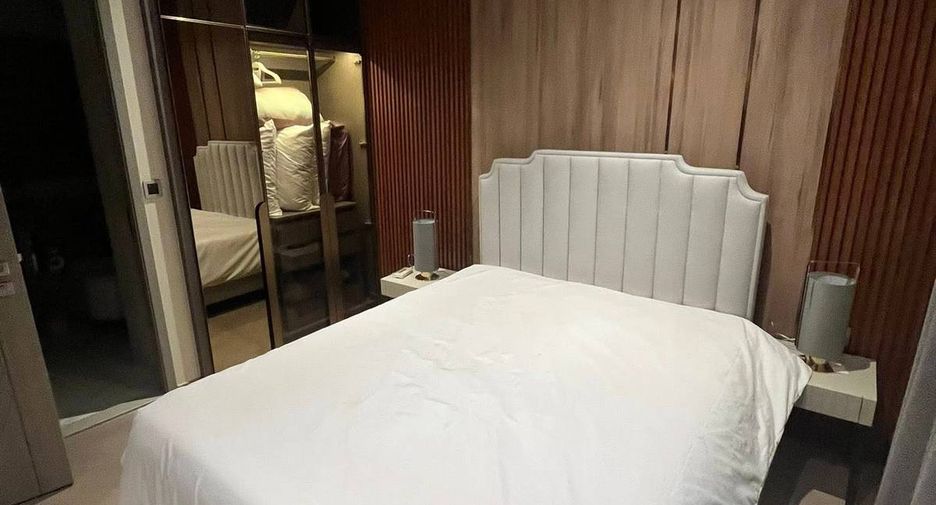 For rent and for sale 2 bedrooms condo in Sathon, Bangkok