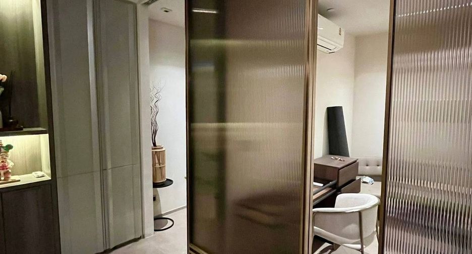 For rent and for sale 2 bedrooms condo in Sathon, Bangkok