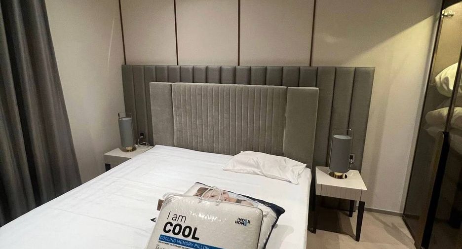 For rent and for sale 2 bedrooms condo in Sathon, Bangkok