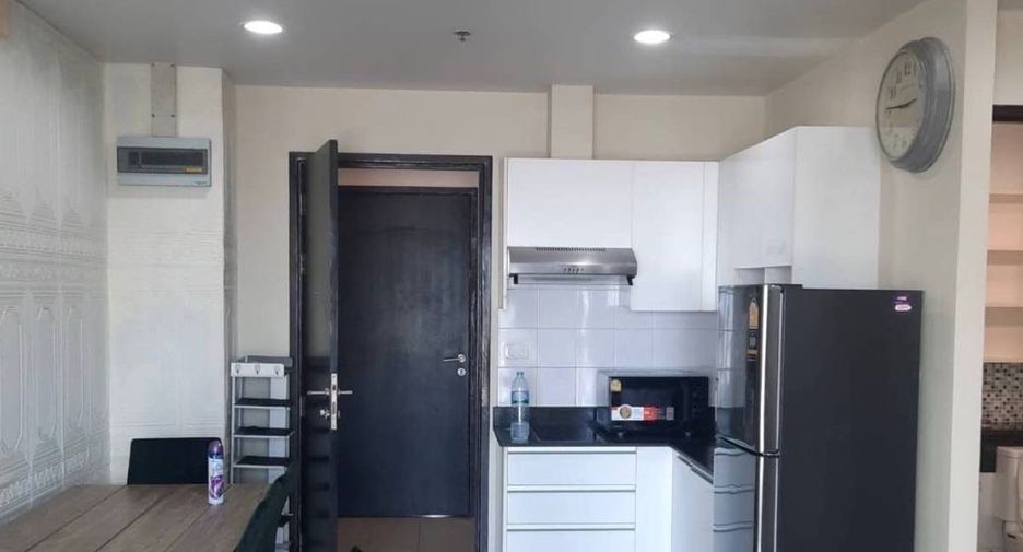 For sale 2 bedrooms condo in Khlong Toei, Bangkok