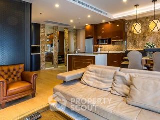 For rent 3 bedrooms condo in Chatuchak, Bangkok