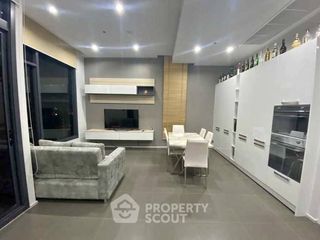 For rent 3 bedrooms condo in Chatuchak, Bangkok