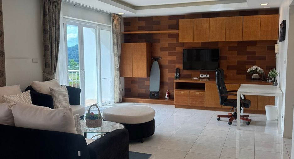 Casa adosada en alquiler de 2 habitaciones en Mueang Phuket, Phuket