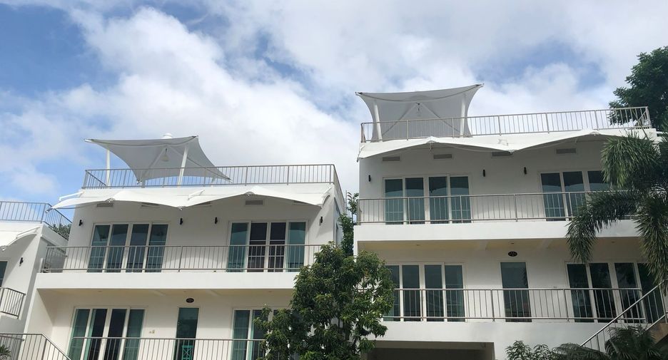 Casa adosada en alquiler de 2 habitaciones en Mueang Phuket, Phuket