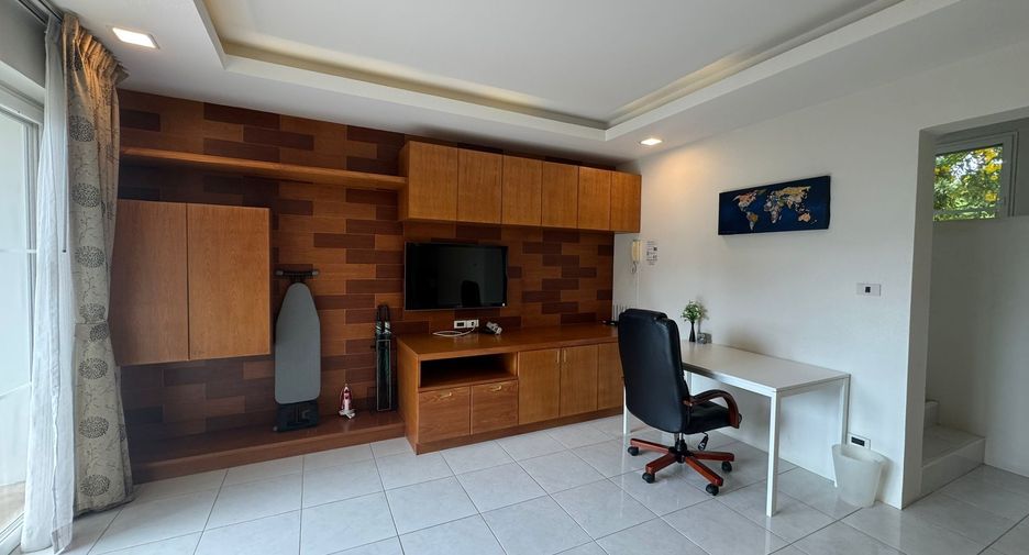 Casa adosada en alquiler de 2 habitaciones en Mueang Phuket, Phuket