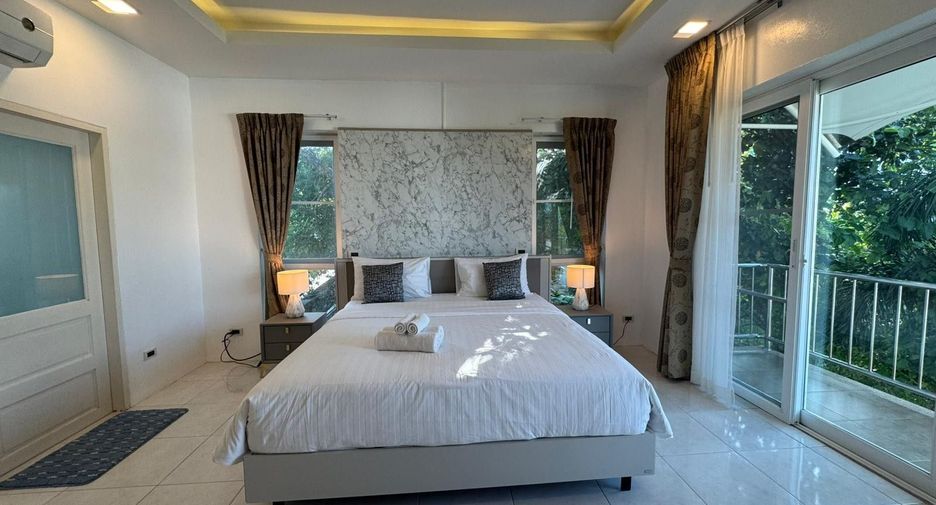 Casa adosada en alquiler de 2 habitaciones en Mueang Phuket, Phuket