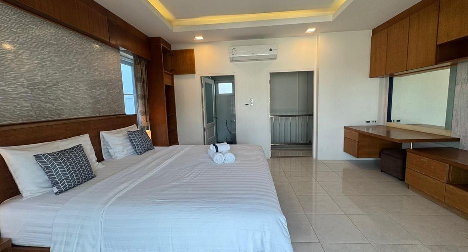 Casa adosada en alquiler de 2 habitaciones en Mueang Phuket, Phuket