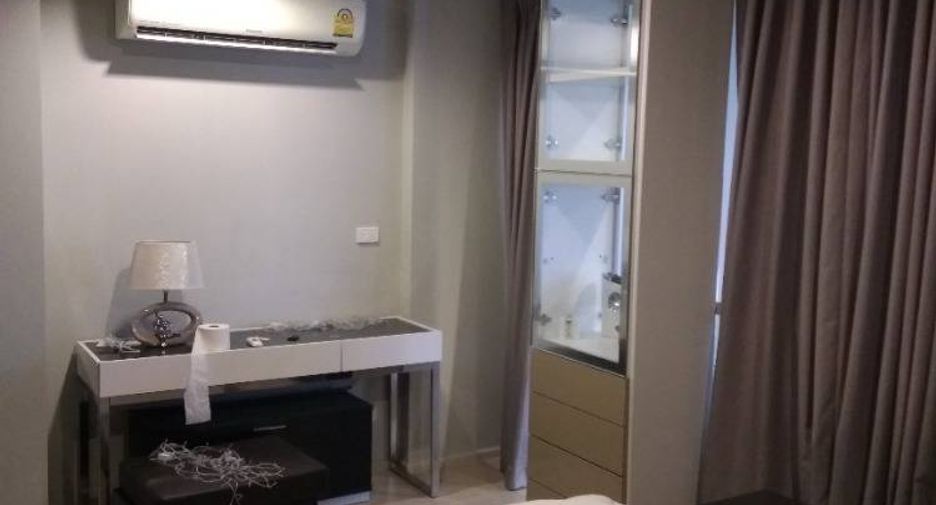 For sale 1 bed condo in Khlong Toei, Bangkok