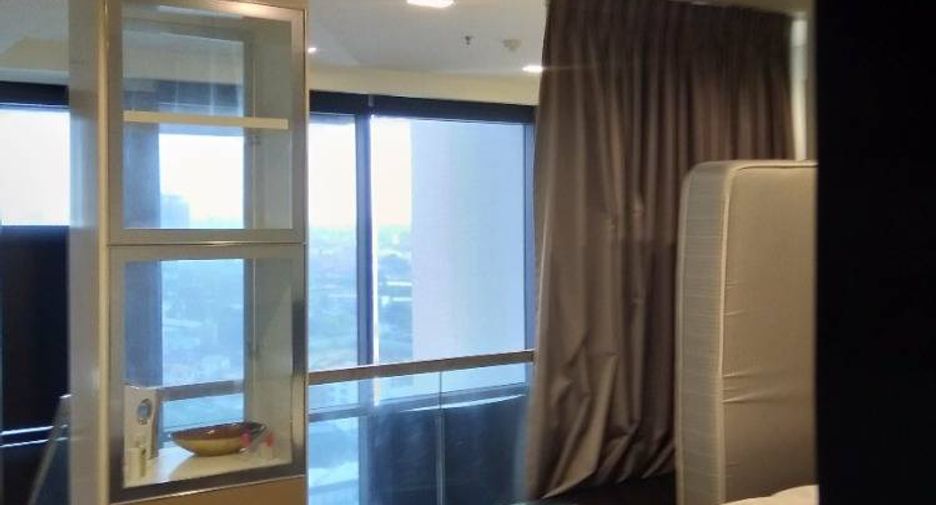 For sale 1 bed condo in Khlong Toei, Bangkok